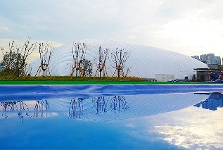 新地标！温州市滨江商务区桃花岛体育休闲公园优发国际气膜足球馆正式落成