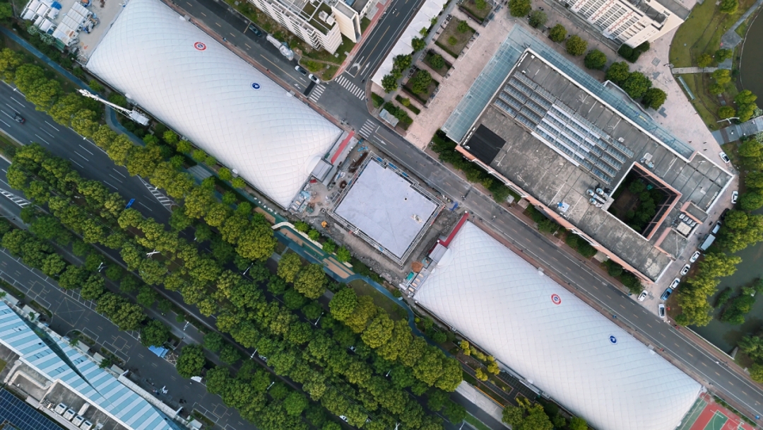 1788162028132373.jpg 宁波工程学院气膜体育馆_优发国际气膜建造.jpg
